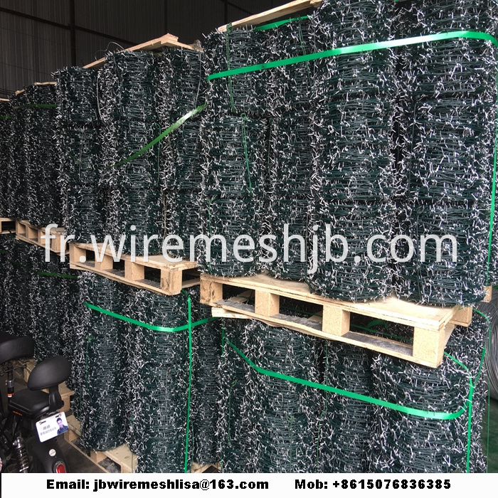 Galvanized and PVC Coated Barbed Wire